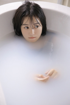 离婚后三个大佬都要娶我免费全集